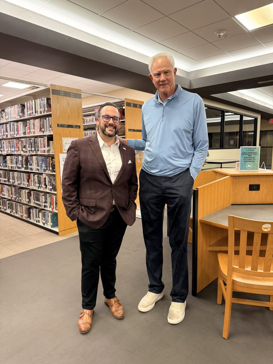 Chris R. Vaccaro tweet media