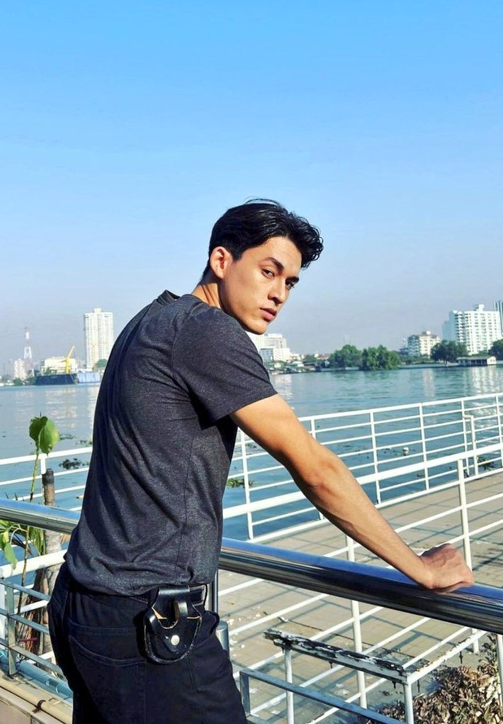 #JossGawin #จอสกวิน
#GawinCaskey
same person???          SAME PERSON!!!