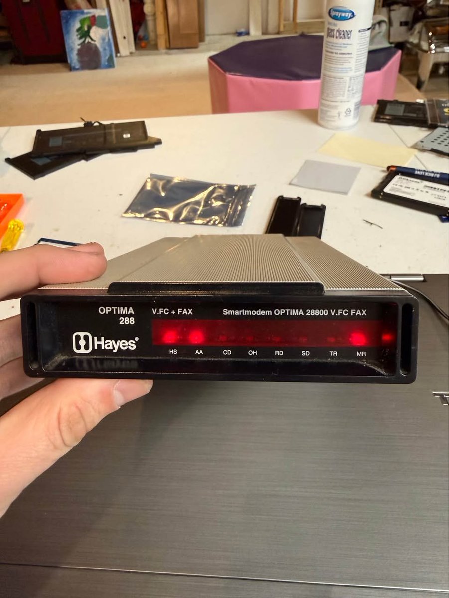 AlphaFox tweet media