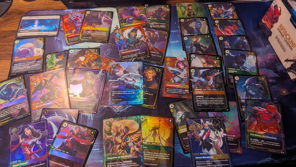 I am now a Sivir fan apparently... (Still missing one somehow.)