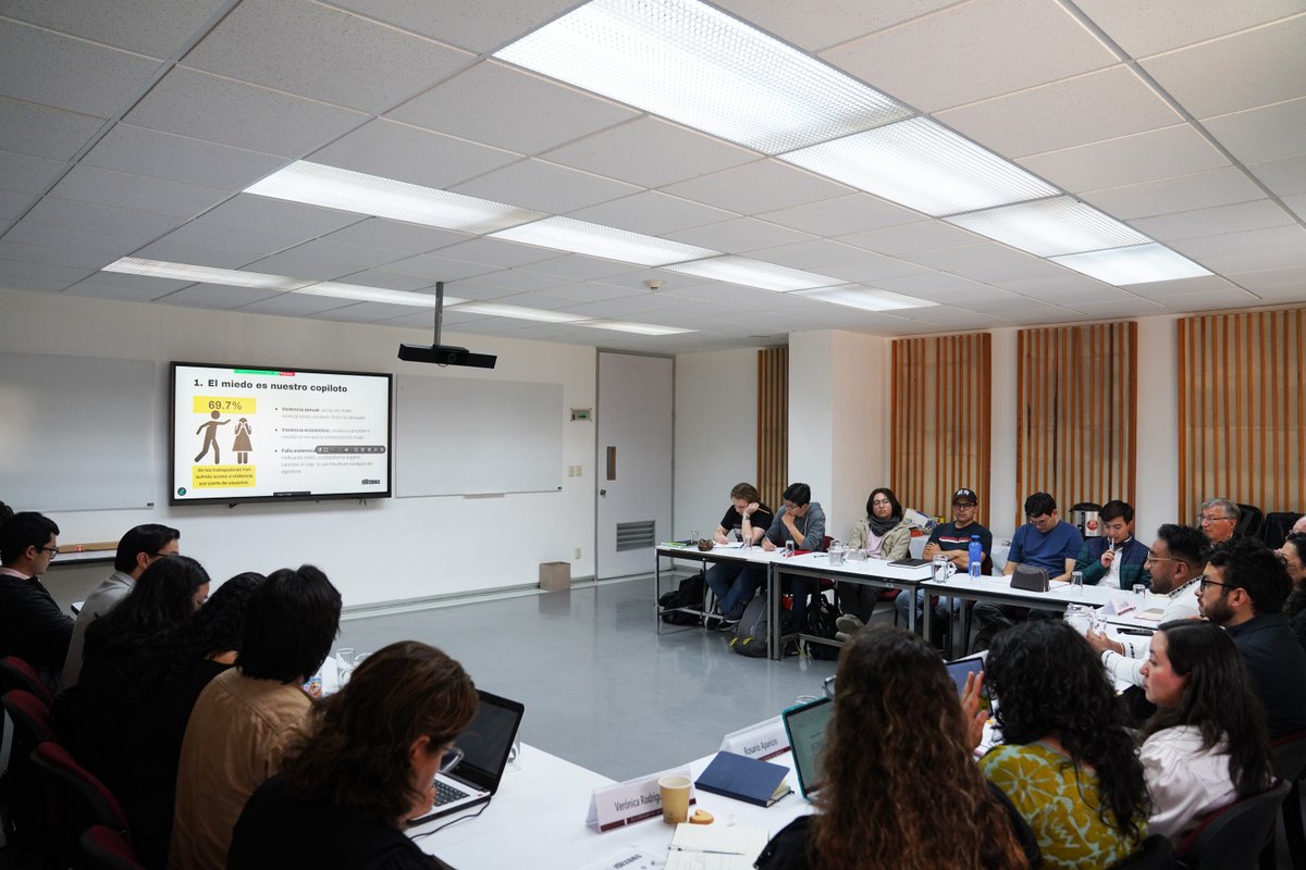 El Colegio de México tweet media