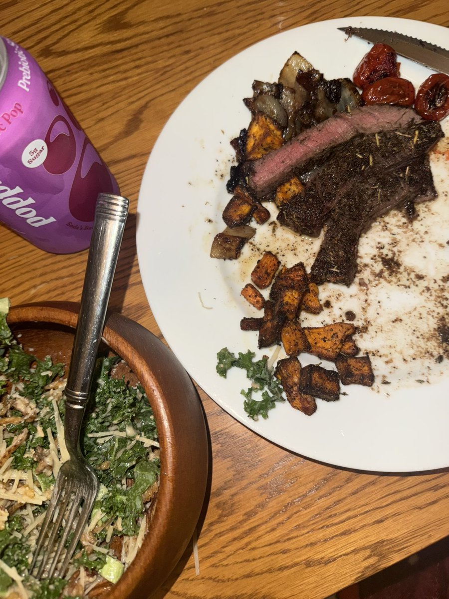 𝕃𝕚𝕥𝕥𝕝𝕖 𝕄𝕚𝕤𝕤 𝔾𝕣𝕦𝕞𝕡𝕪 𝕡𝕒𝕟𝕥𝕤 🖤 tweet media