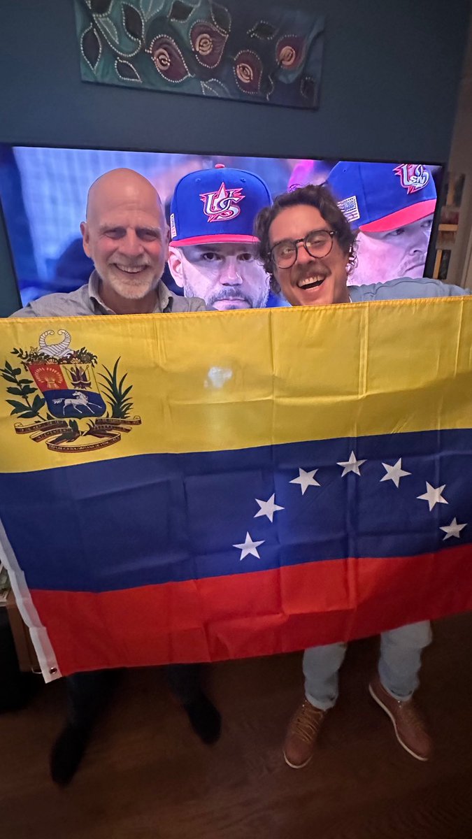 Jóse R Guzmán tweet media