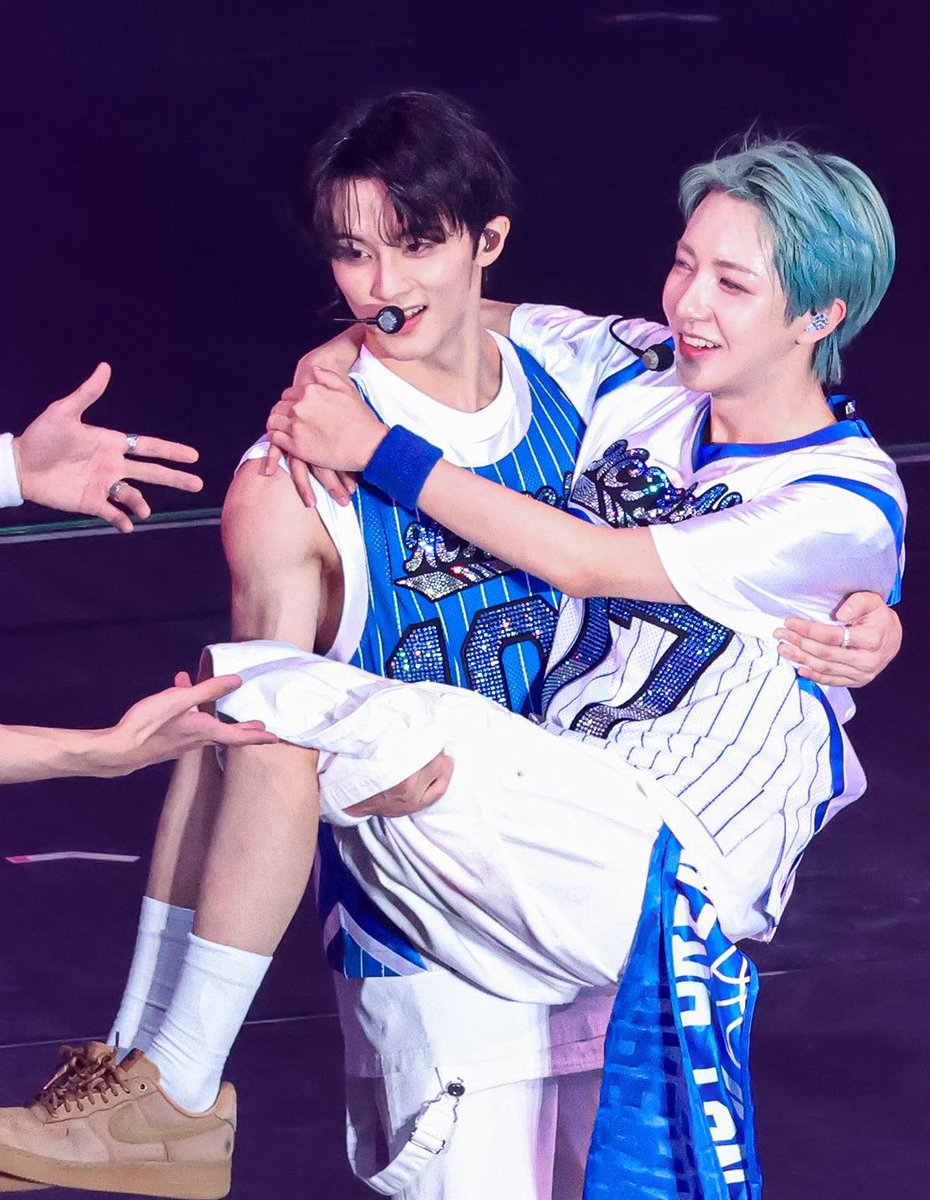 นางเอก Spider man จักรวาลอื่นอาจจะชื่อ MJ แต่จักรวาลนี้ชื่อ RJ จ้ะ😻💖