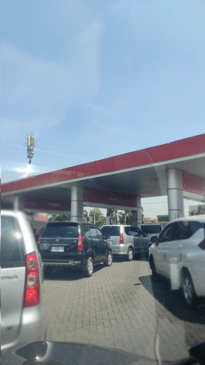 yandoang tweet media