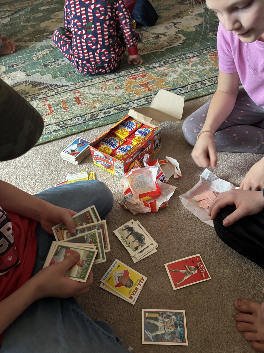 Caseys Cards tweet media