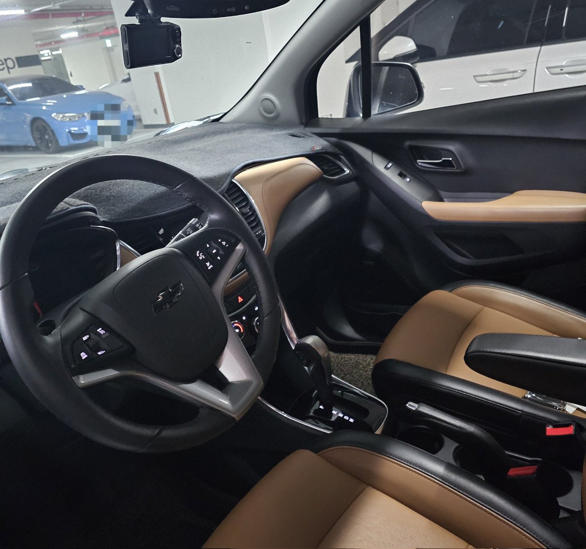 Mocha (모카) tweet media