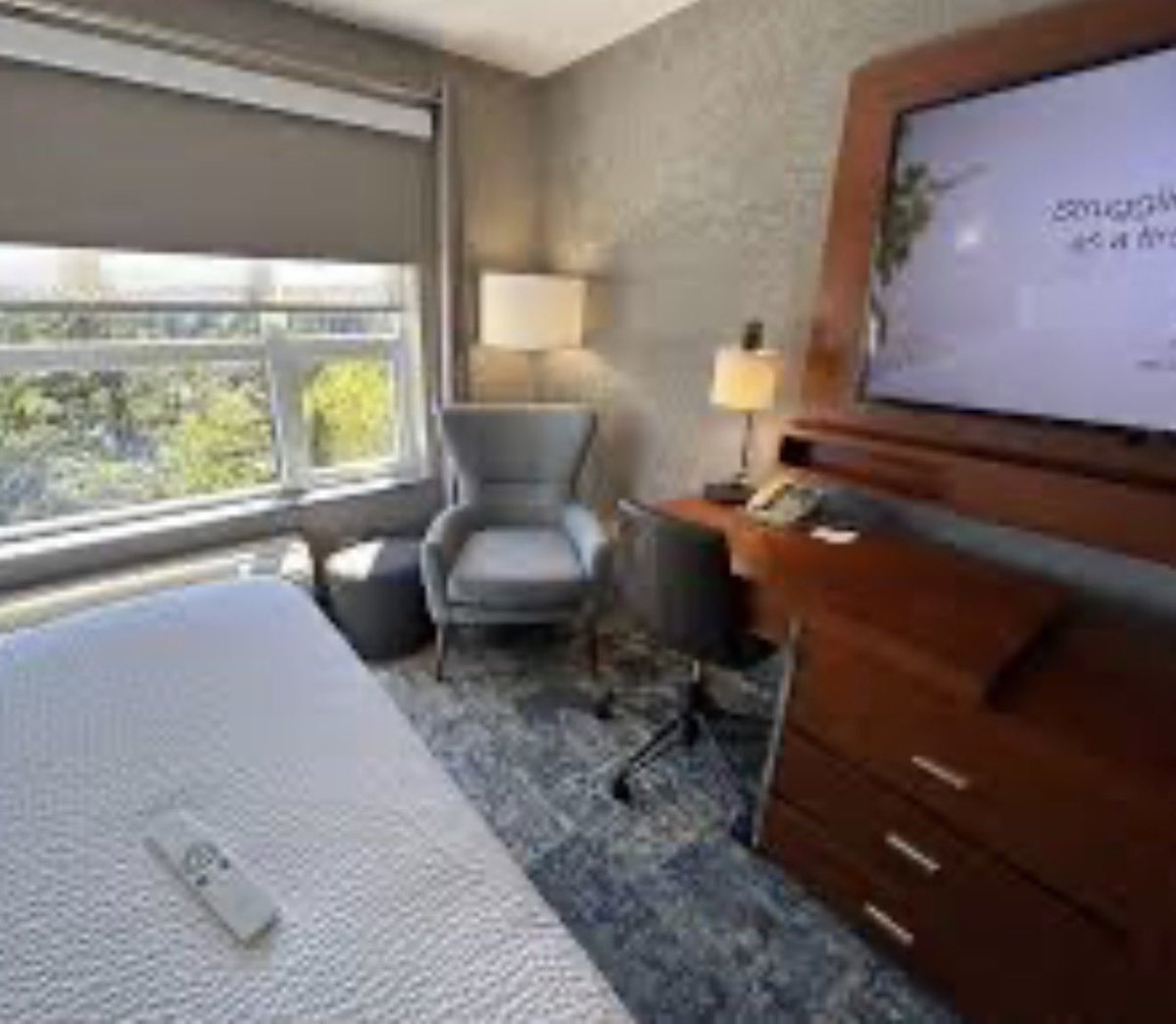 Ben Houselog tweet media