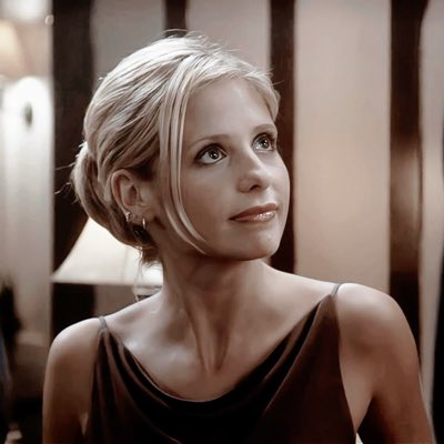If the apocalypse comes, you can still beep me. #Buffy #SarahMichelleGellar