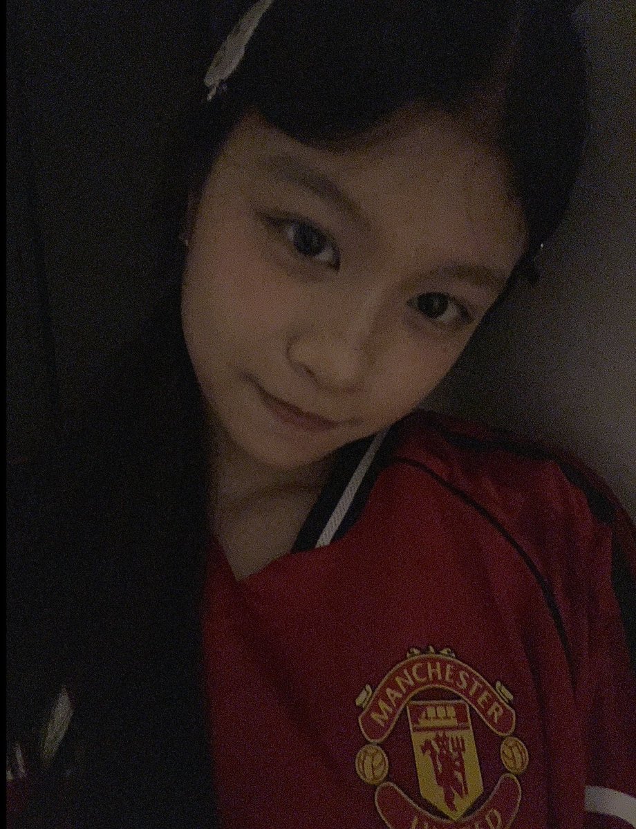 isabel ☻ tweet media