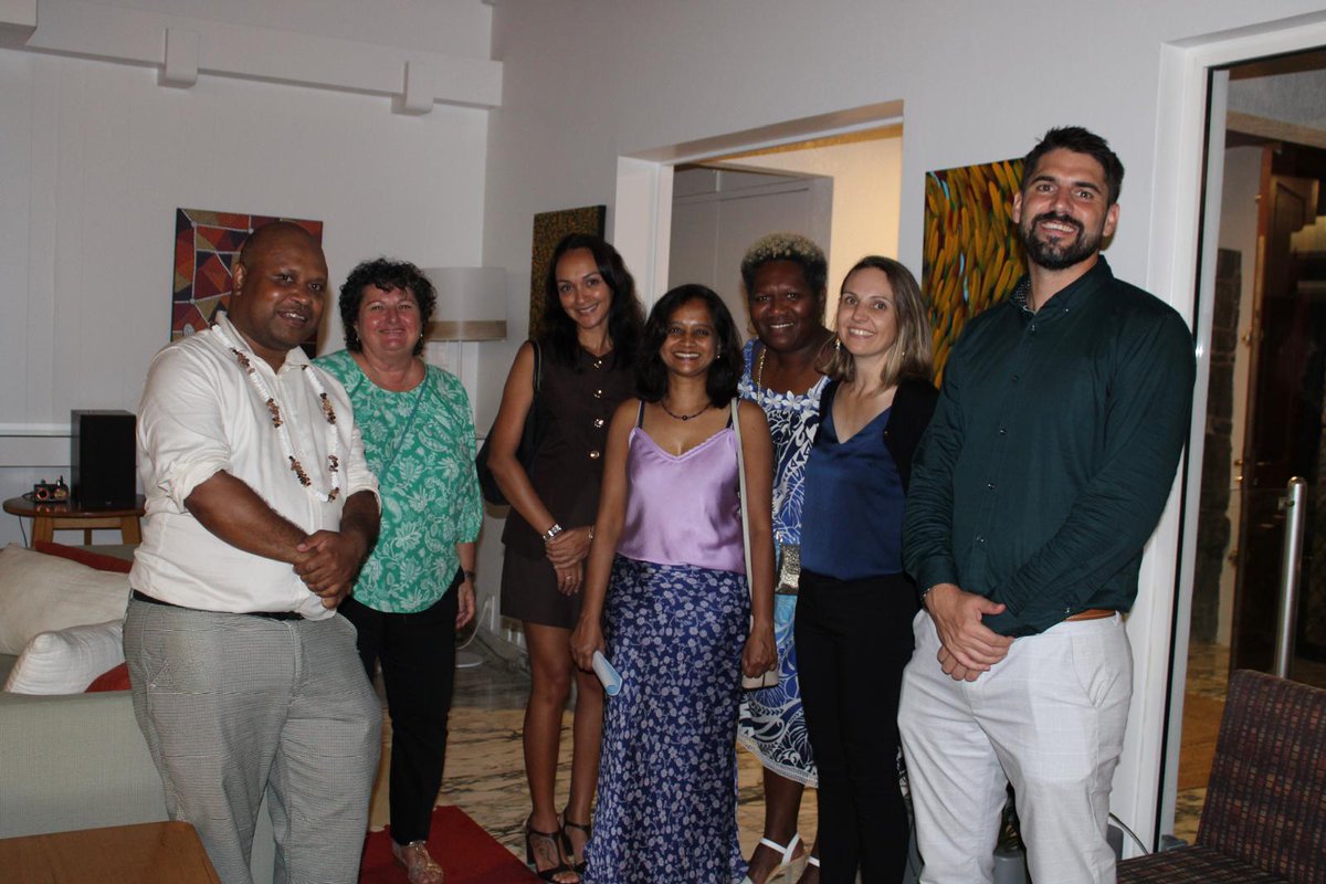 Australian Consulate-General in Noumea tweet media