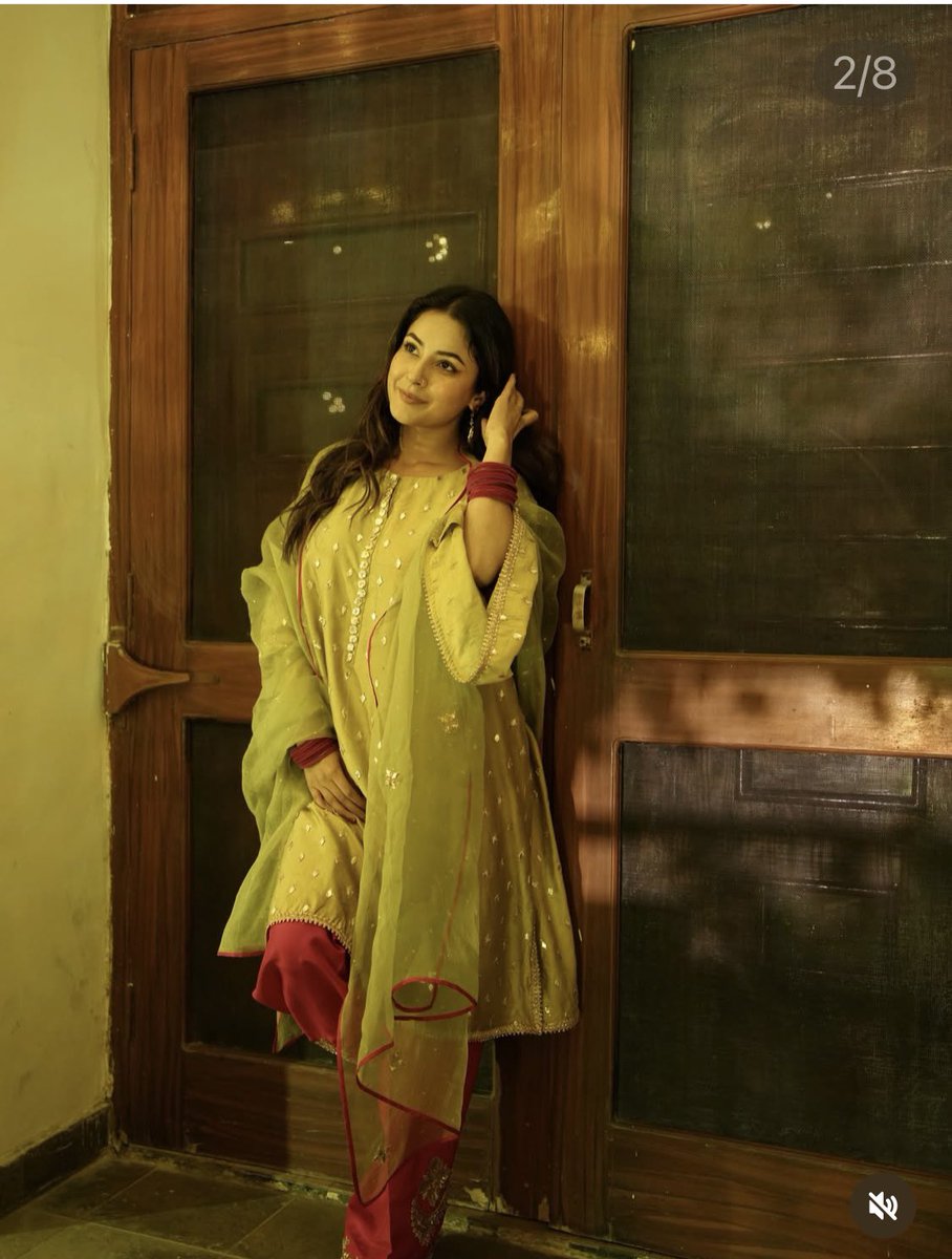 NEW INSTA POST ALERT ‼️

Superstar <a href="/ishehnaaz_gill/">Shehnaaz Gill</a> serving pure Punjabi vibes in a beautiful traditional attire. Absolutely graceful and stunning as always!

You are not just a singer, you are an entire vibe !!Congratulations #ShehnaazGill for 1.9 Million views on  #BanjeDaru 👏