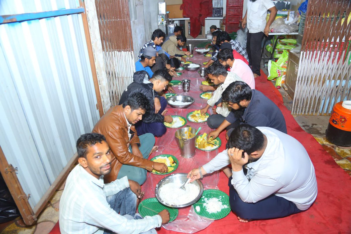 Baba Fasiuddin tweet media