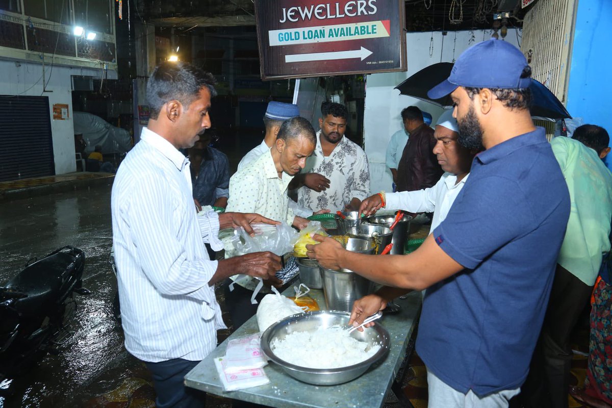 Baba Fasiuddin tweet media