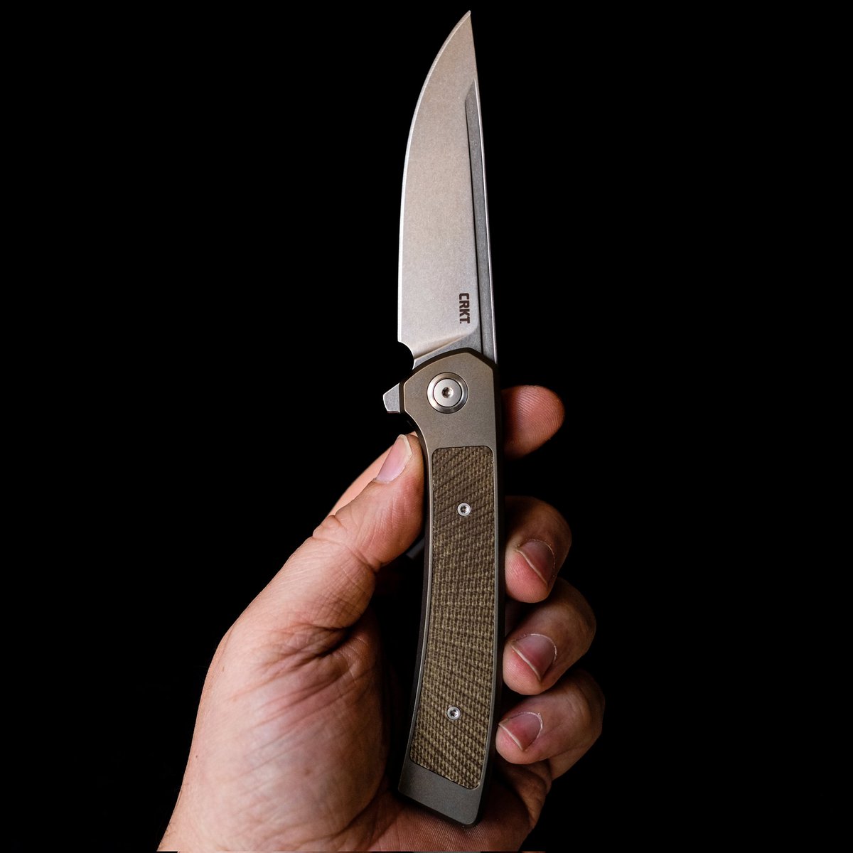 Introducing a new 🔪 to The Old Man's Collection: The CRKT Q Frame Lock! Let's discuss:

Fredrik Bonheissen was born into the world of watches, a third-generation watchmaker raised among brass gears, balance wheels, and the quiet discipline of precision. From a young age he