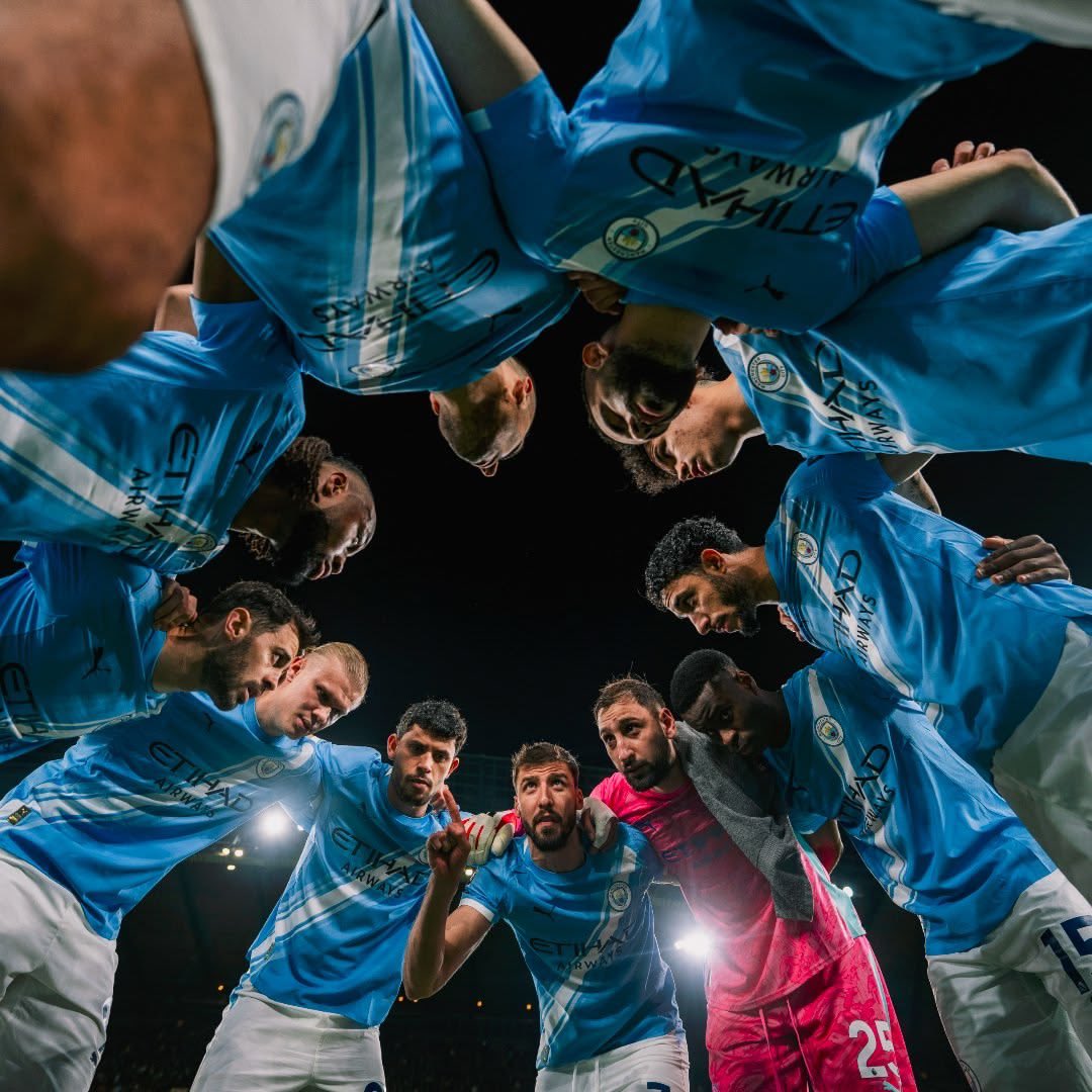 genbaeye's tweet photo. City till I die 
انا فخور جدًا شكرًا لكم فرد فرد سواء قدمت اللي عليك او لا ما بحكم على الموسم ذا لان تخبطات عقلية المدرب تعبتنا و بإذن الله نراكم أحسن https://t.co/NflRqNJAWp