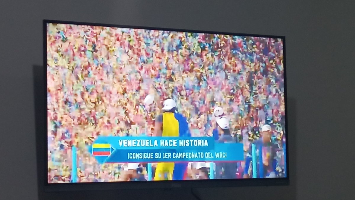 Alex1066🤍 tweet media