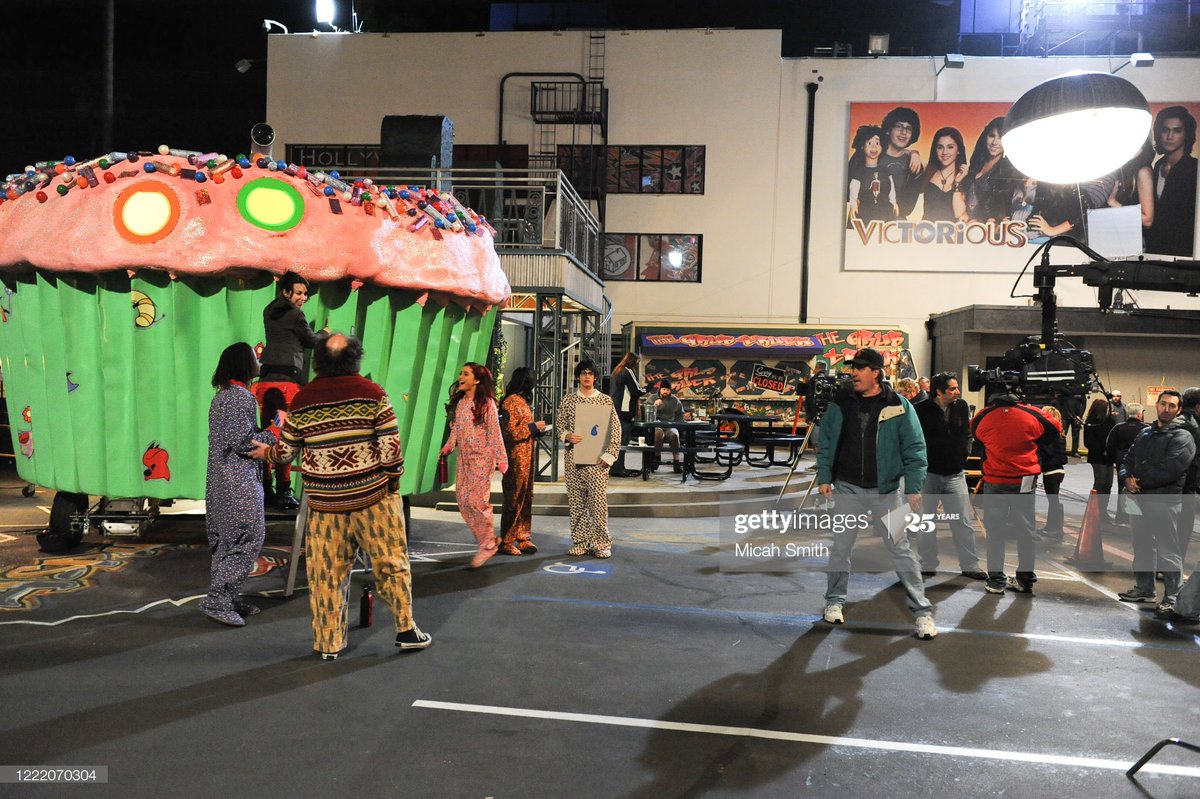 Childhood Source tweet media