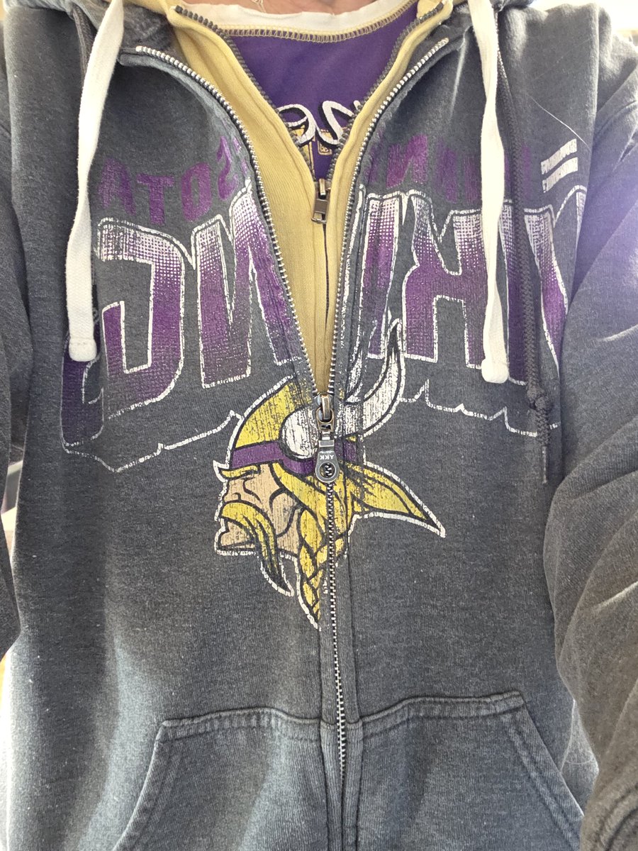 Pam Bray tweet media