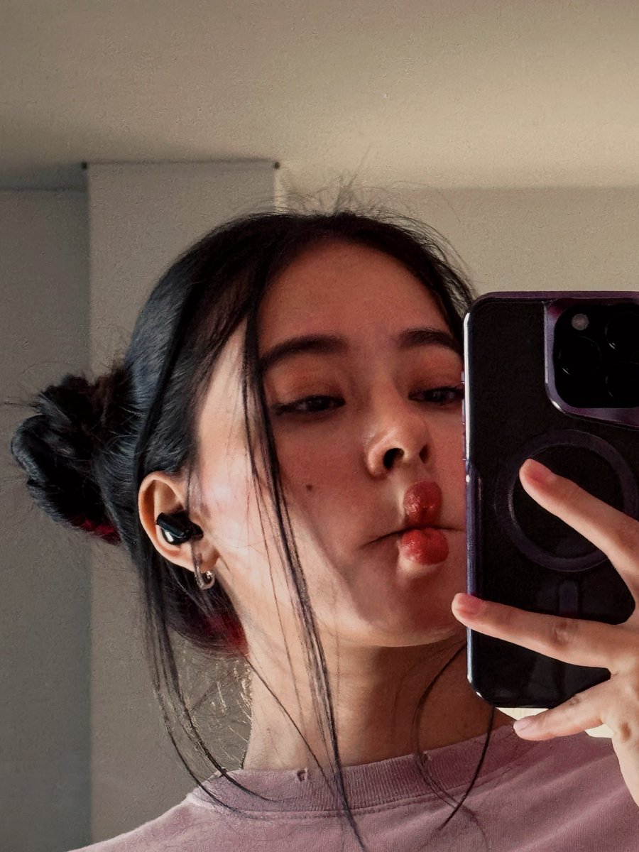 Dear_Leyla's tweet photo. 🍑 https://t.co/D9F97DmBa4
