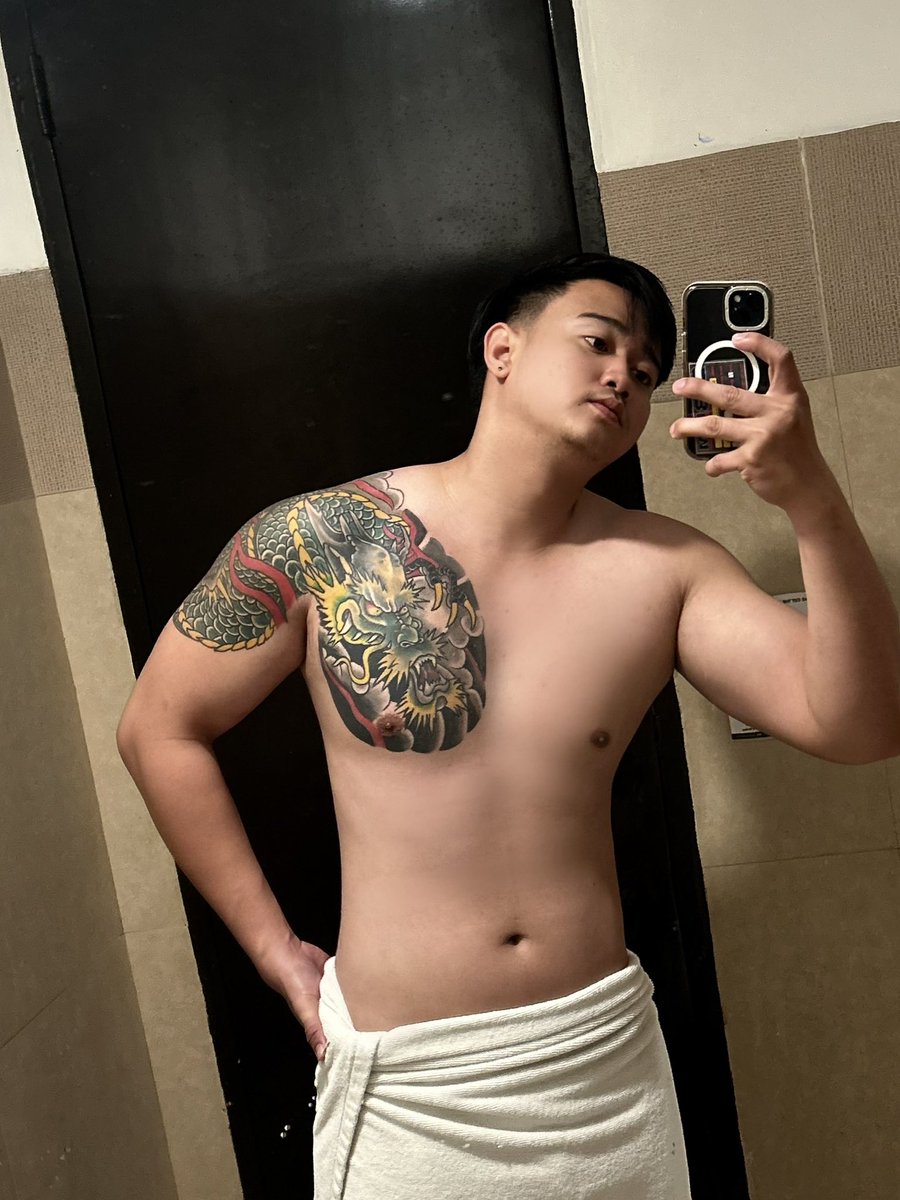 Migs27688Gs's tweet photo. AVAILABLE MANILA TODAY!😉 https://t.co/T3HxrRSTHc