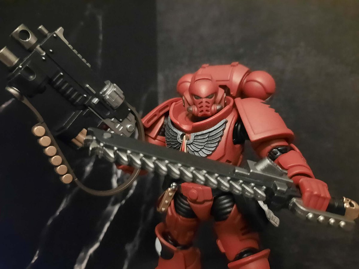 PyroArden's tweet photo. BLOOD ANGELS INTERCESSOR - JOYTOY FIGURE REVIEW https://t.co/Y892mZ7Ywh via @YouTube 
#warhammer40k #bloodangels #joytoy https://t.co/EBgsEZSl4M
