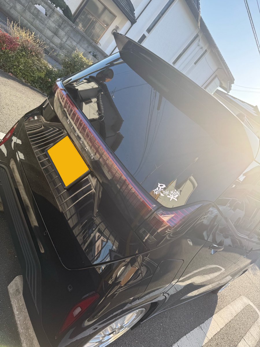 れおん tweet media