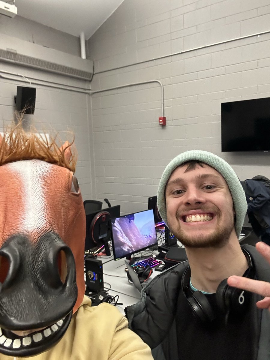 tkinbear tweet media