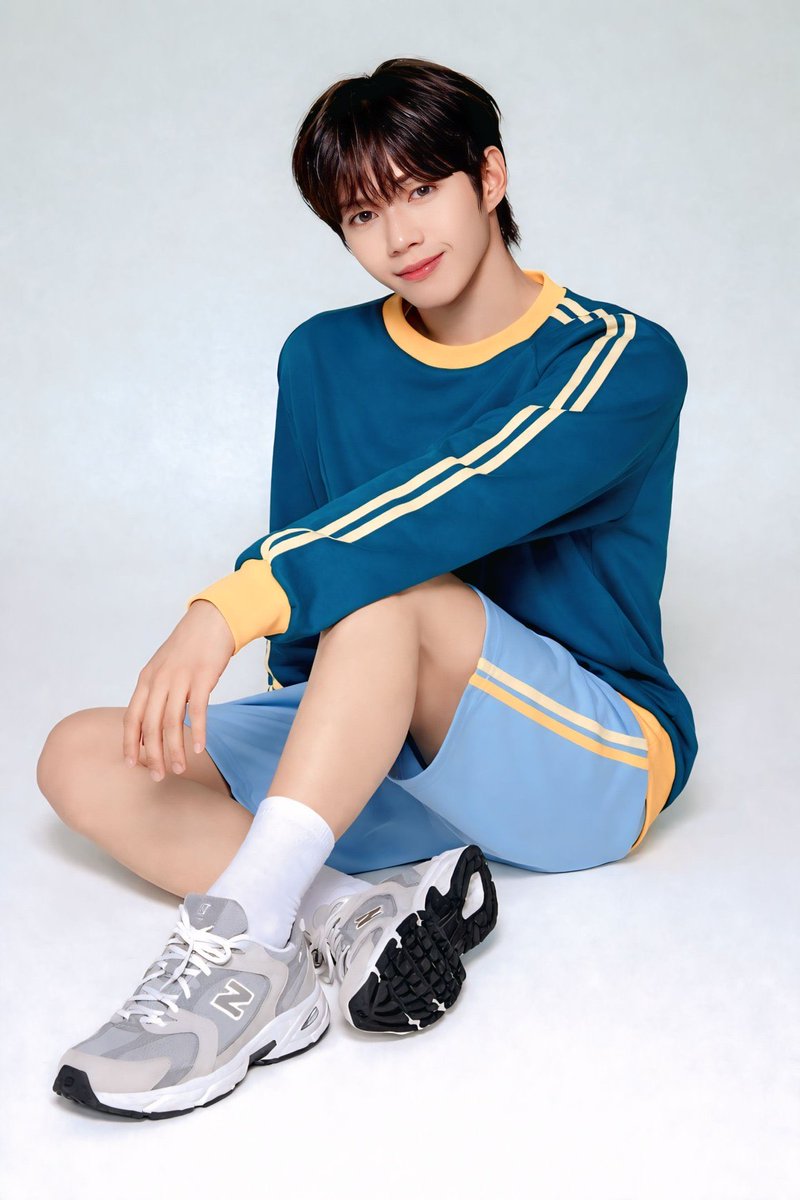 JLGlobalFanbase's tweet photo. He’s getting a perfect score💯🥰

🖇️ https://t.co/YxWqs0uSwV

#AHOF #아홉
#AHOF_JL #제이엘
@AHOF_official https://t.co/rxATXVqcD3