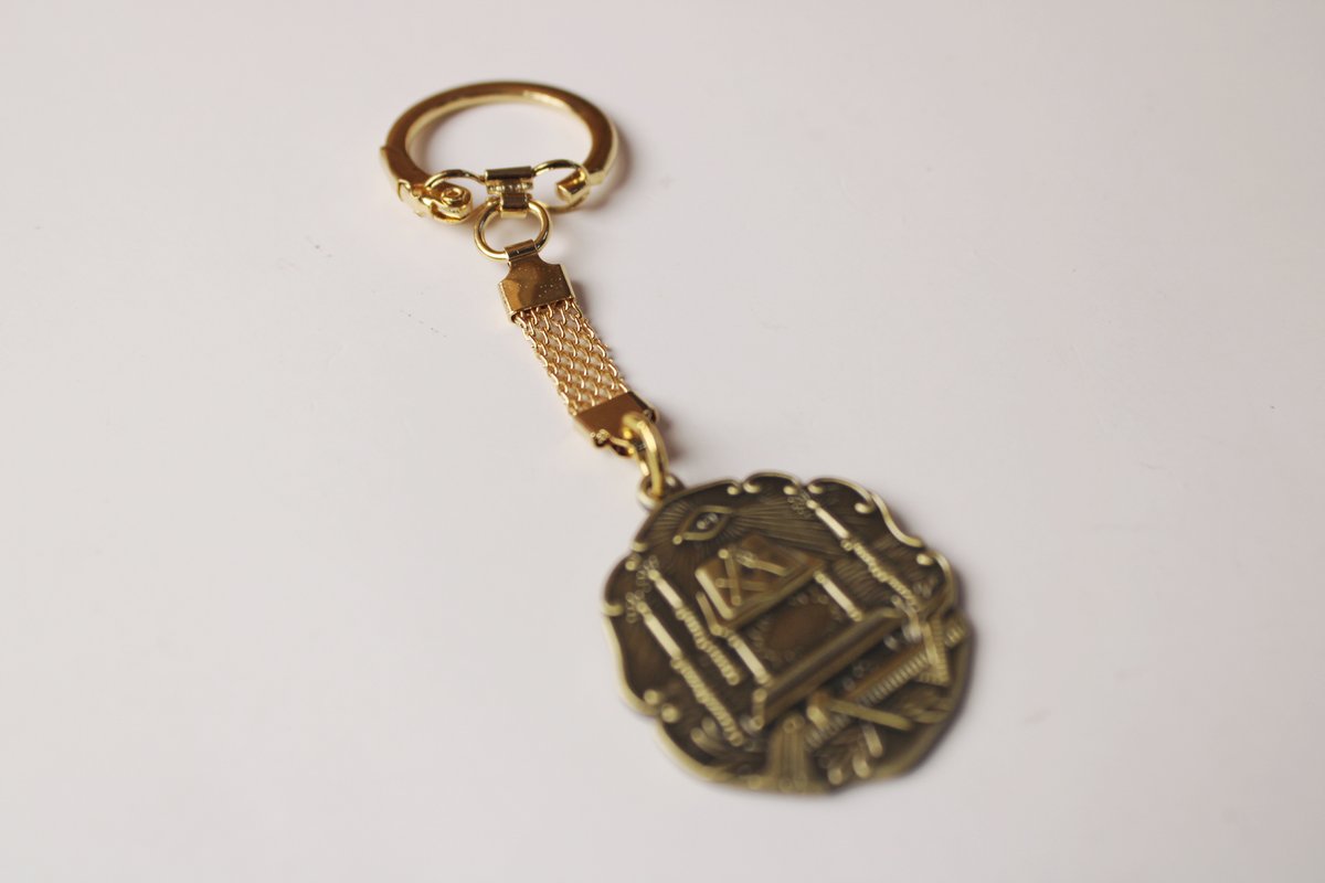 LifengGifts's tweet image. Multiple products, one reliable partner 🧭 Badges, medals, coins &amp;amp; more — consistent B2B production by Lifeng Gifts.

📧 miyayang1115@gmail.com
🌐 Website: kslifeng.com

#lifenggifts #custommanufacturing #b2bsupplier #metalcraft