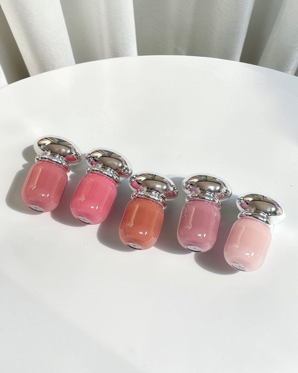 맑은달 tweet media