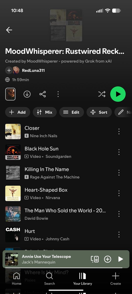 RedLuna311 tweet media