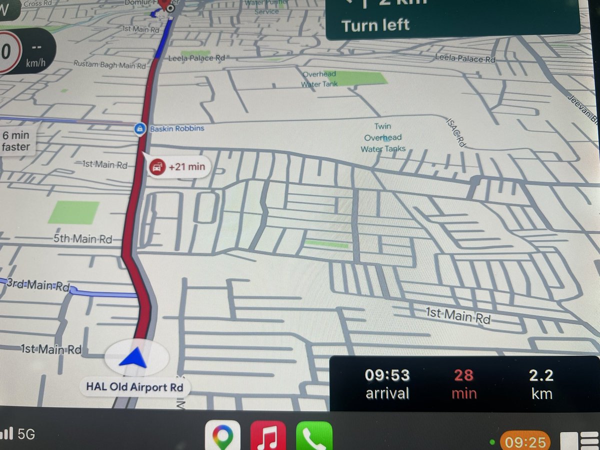 salilrav's tweet photo. There is a 21 minute jam from old HAL airport signal all way and beyond Manipal Hospital @blrcitytraffic @Jointcptraffic @halairportps https://t.co/XNa9W7uQgJ