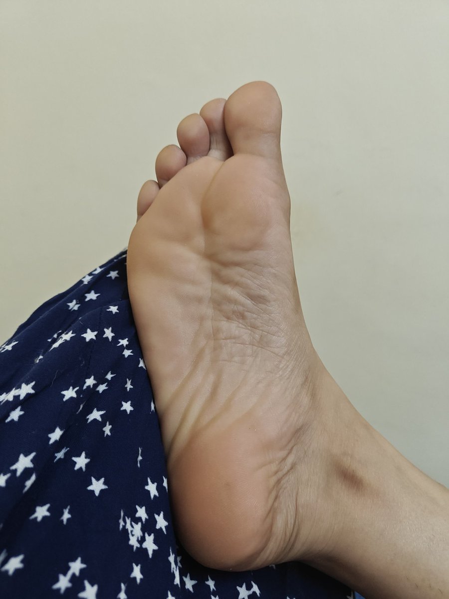 Mistress Priya (26k+ devotees) tweet media