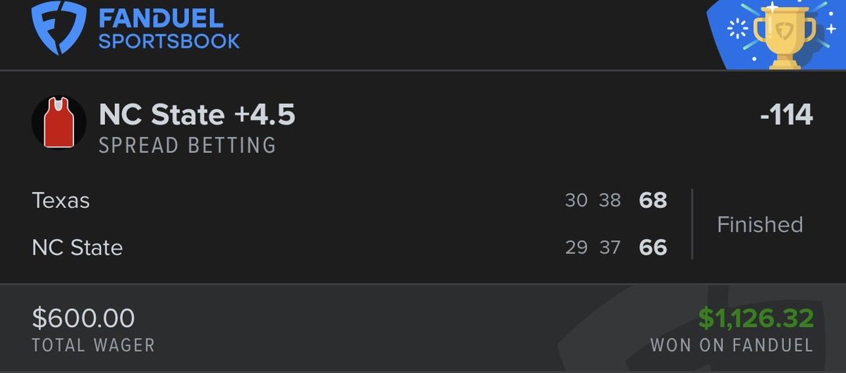 Larrrrrry tweet media