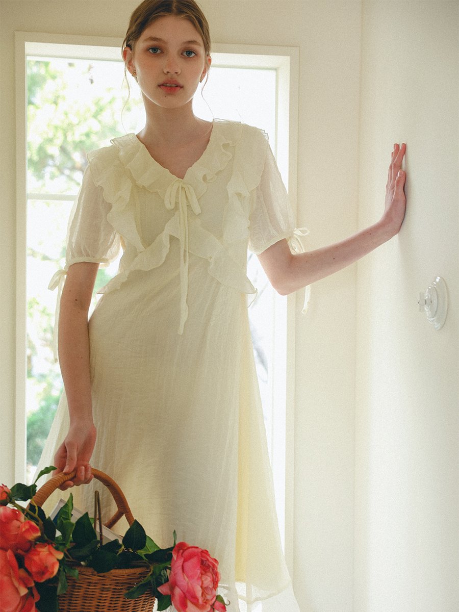 HYBERNAT_'s tweet image. 프릴 드레스 - 크림

#hybernat #하이버넷 #더블유컨셉 #네이버 
앤더블 장하오 대덕물빛축제 서울 성동구 엔플라잉 BTS 공연 엔시티위시 미세먼지