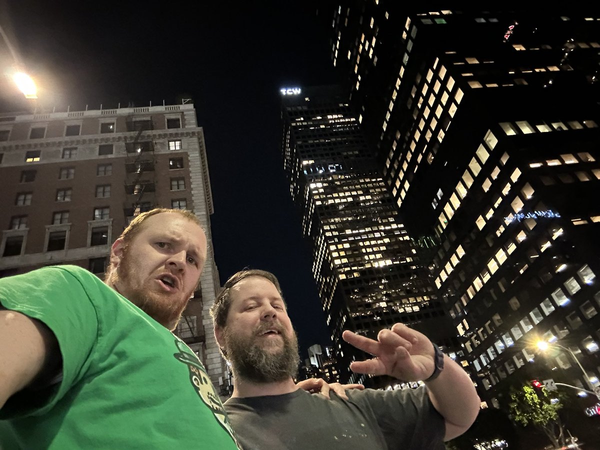 PepperCoyote🇺🇸☭ tweet media