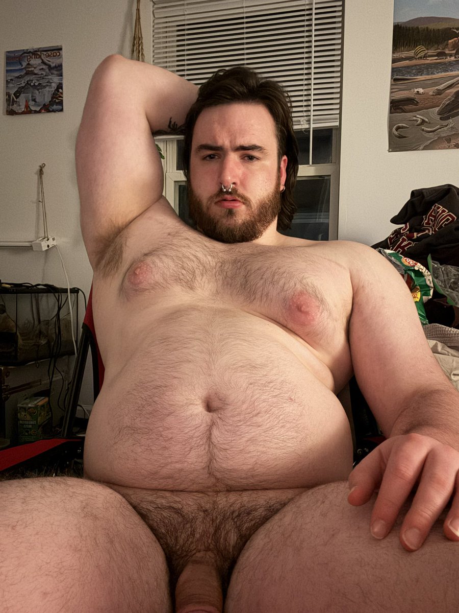 Thethickerthebetter tweet media