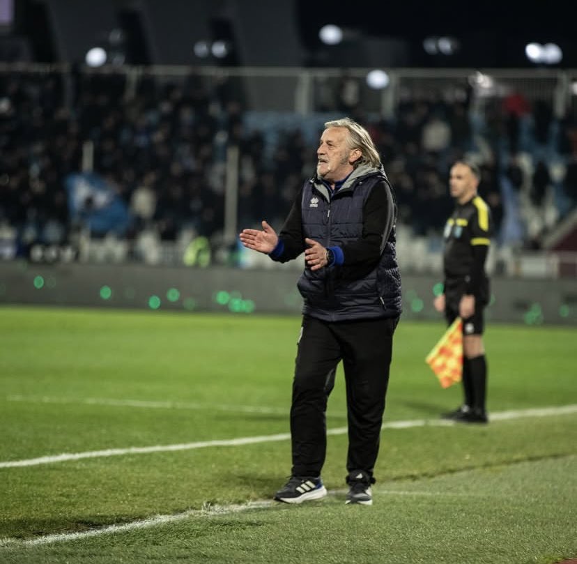 kosovarfootball's tweet photo. 🚨 FC Prishtina and Afrim Tovërlani have parted ways just 4 months after his appointment. 🔵⚪️❌

#AlbiMallSuperliga | #AMSL https://t.co/JbTJkSVynD