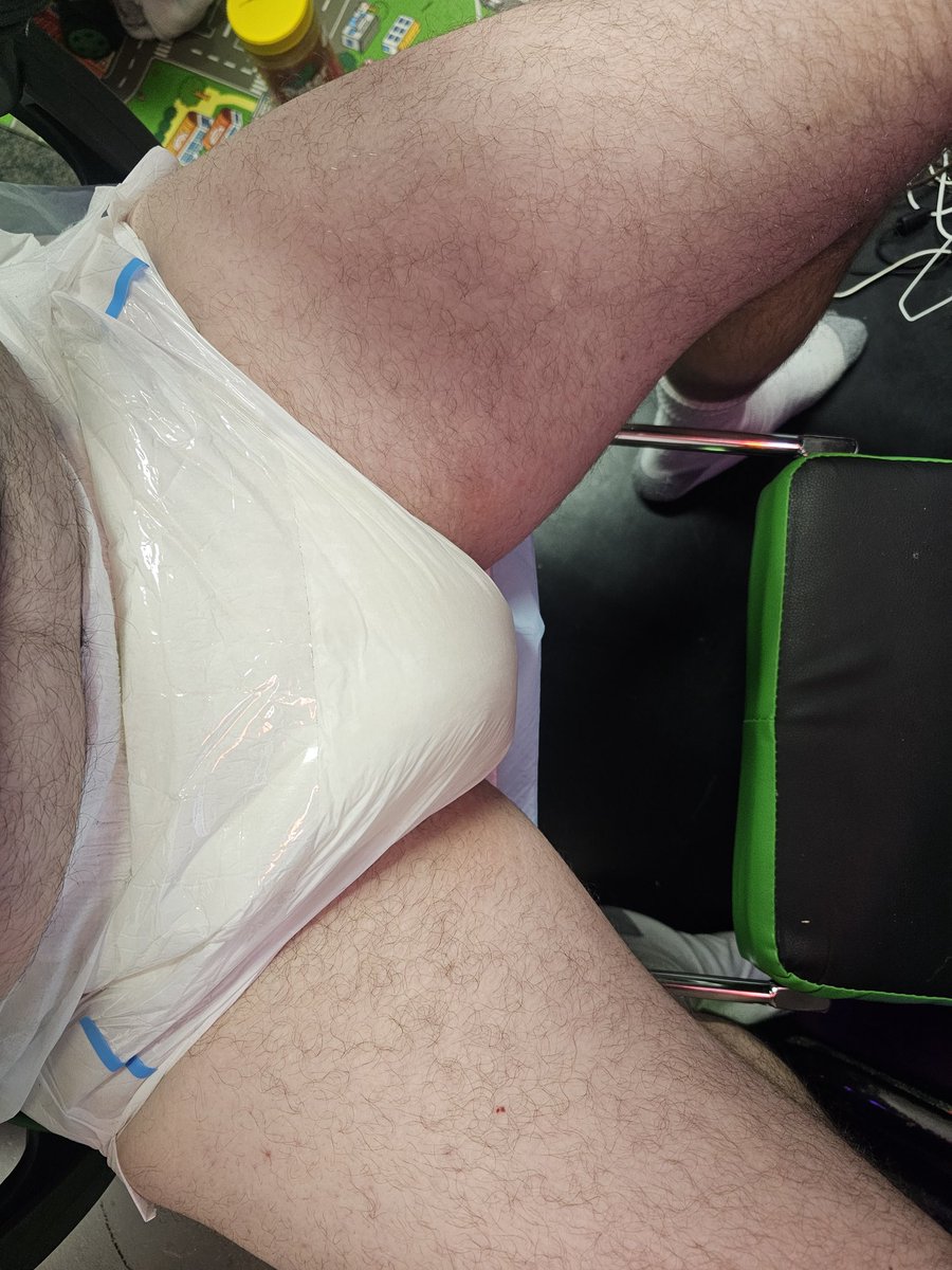 Big Bro Pyro tweet media