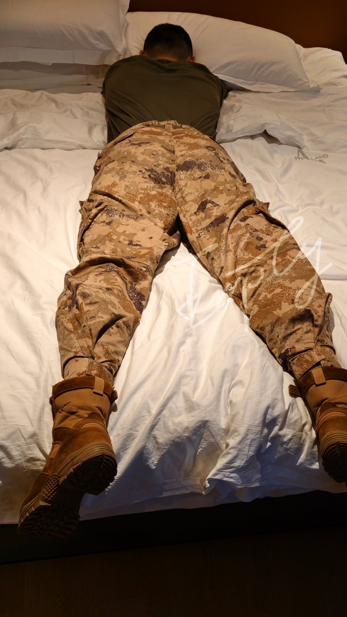 EMPty🇨🇳 tweet media