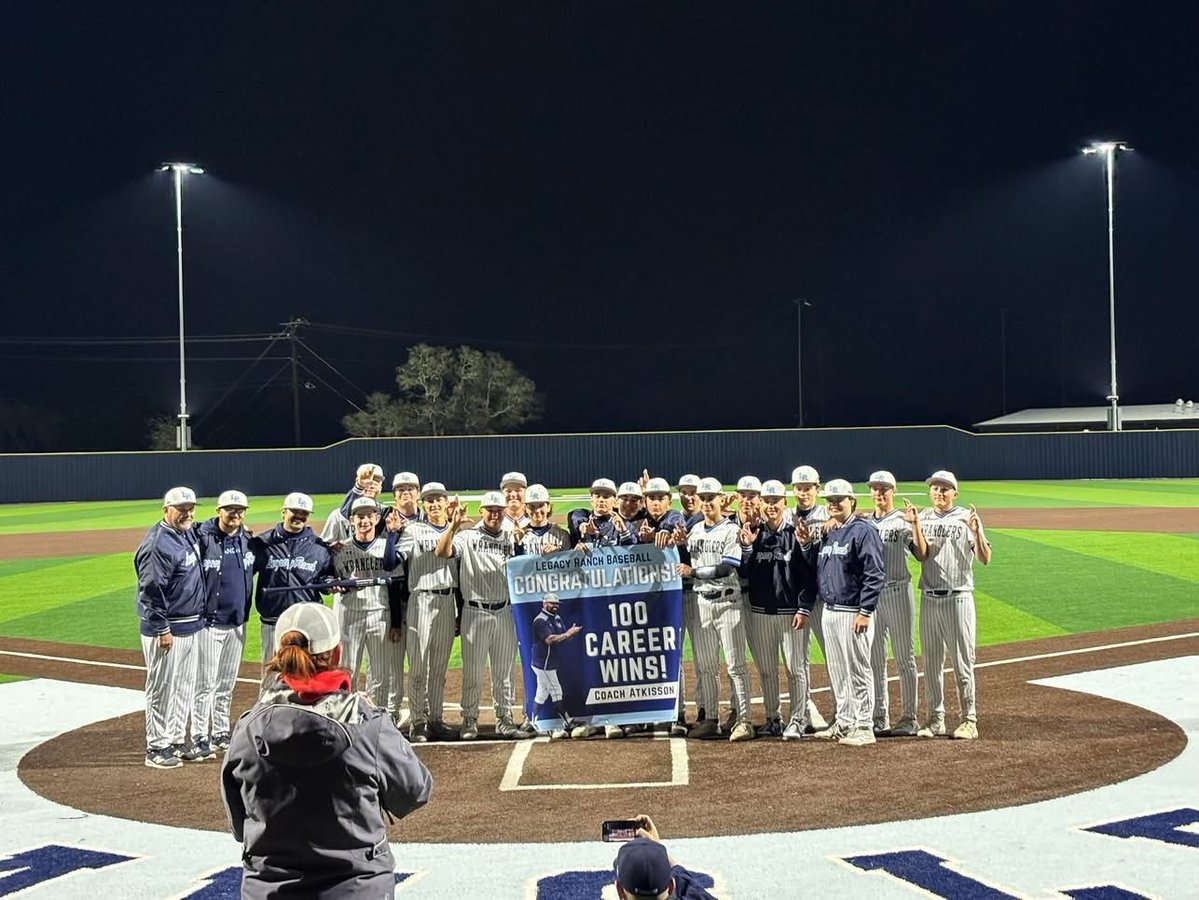 Canon Fitts tweet media