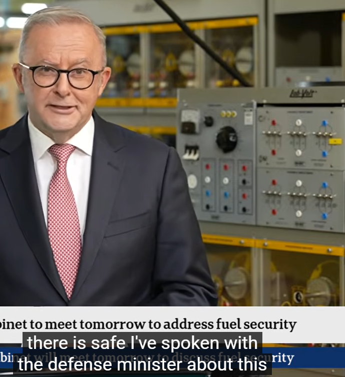 Julian Andrew tweet media