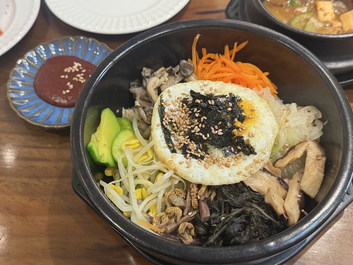 모똥이.. tweet media