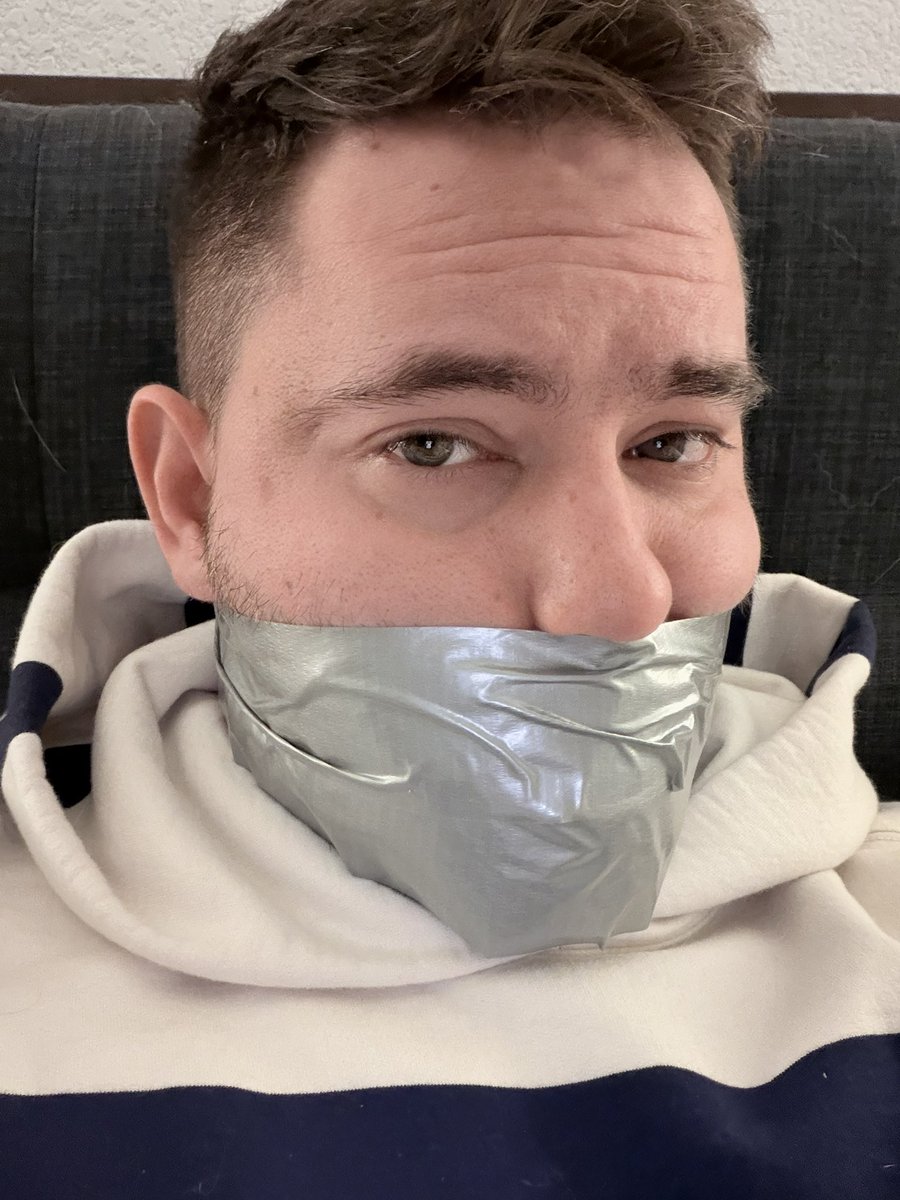 Captive83 tweet media