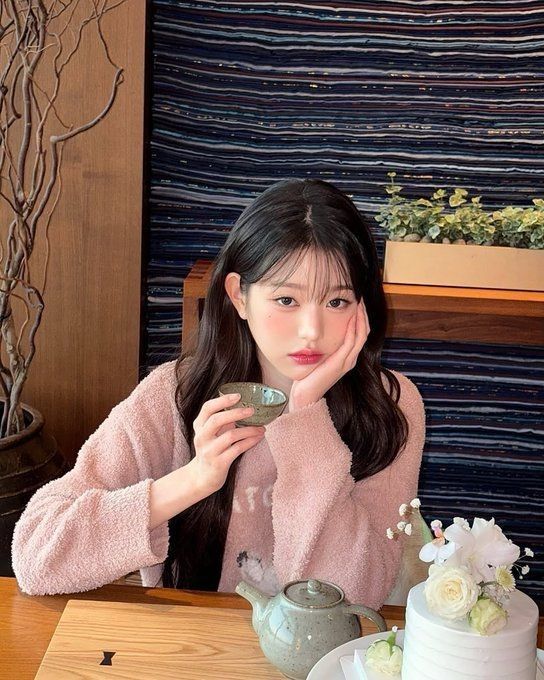 𝒮erenity 𝒱enus tweet media