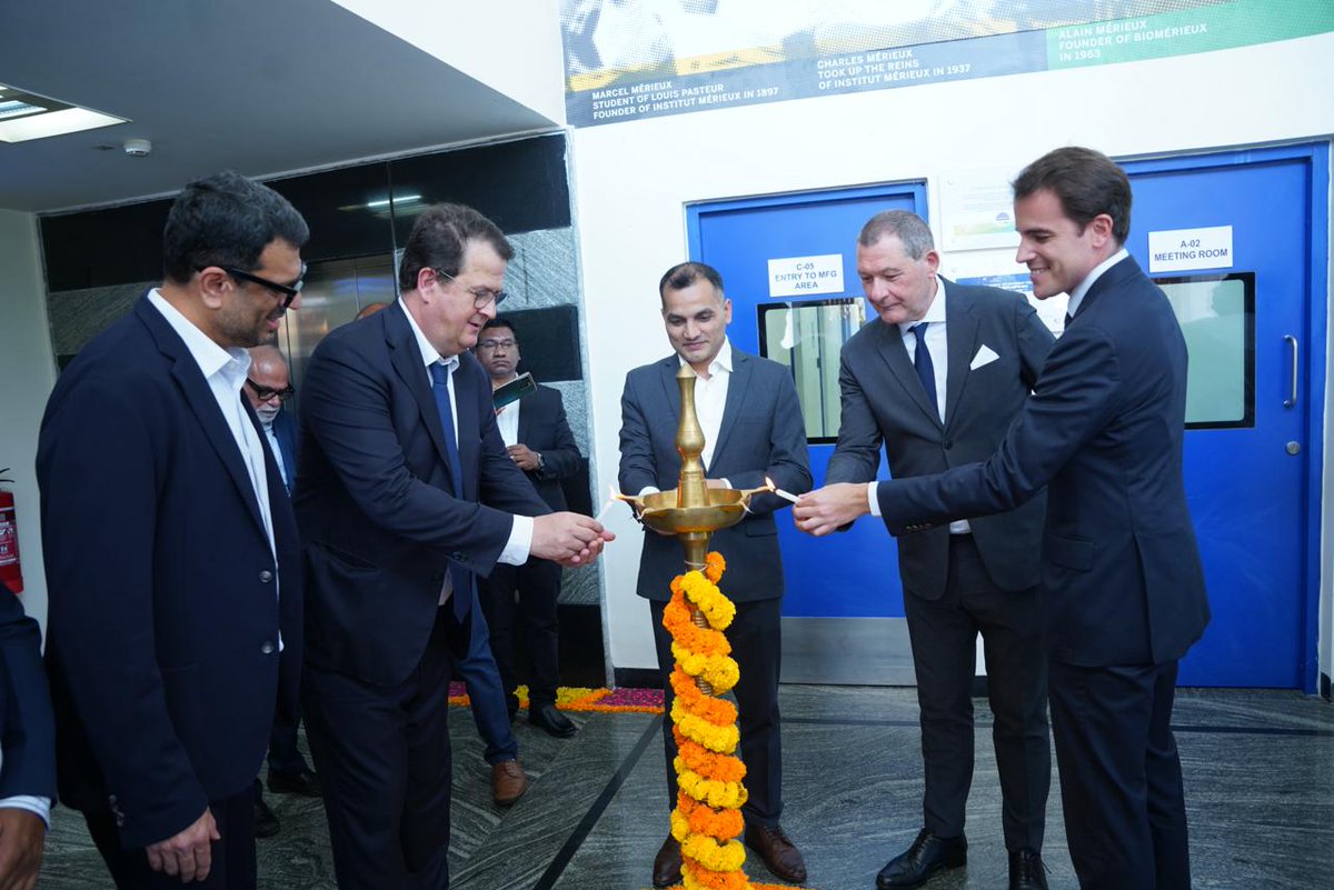 French Embassy in India 🇫🇷🇪🇺 tweet media