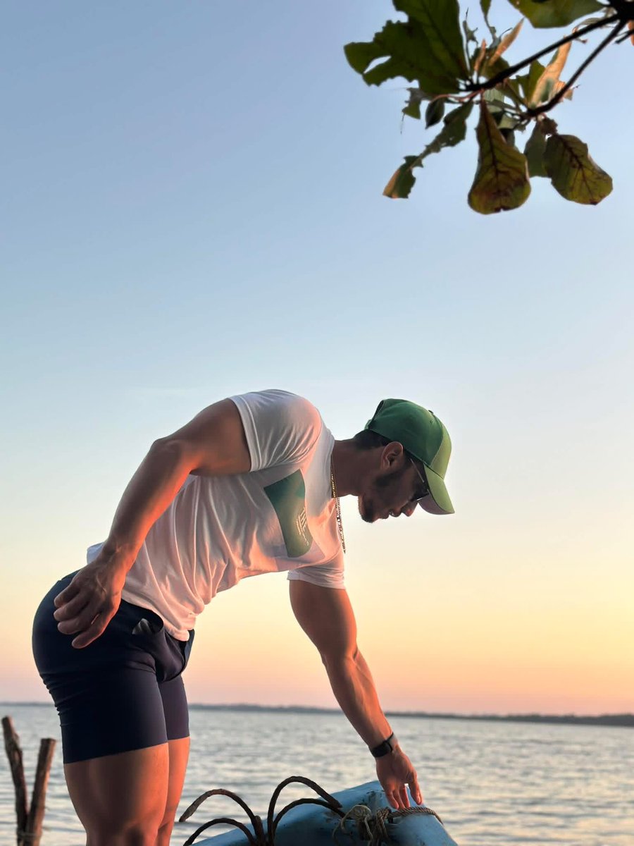 Javierfit tweet media