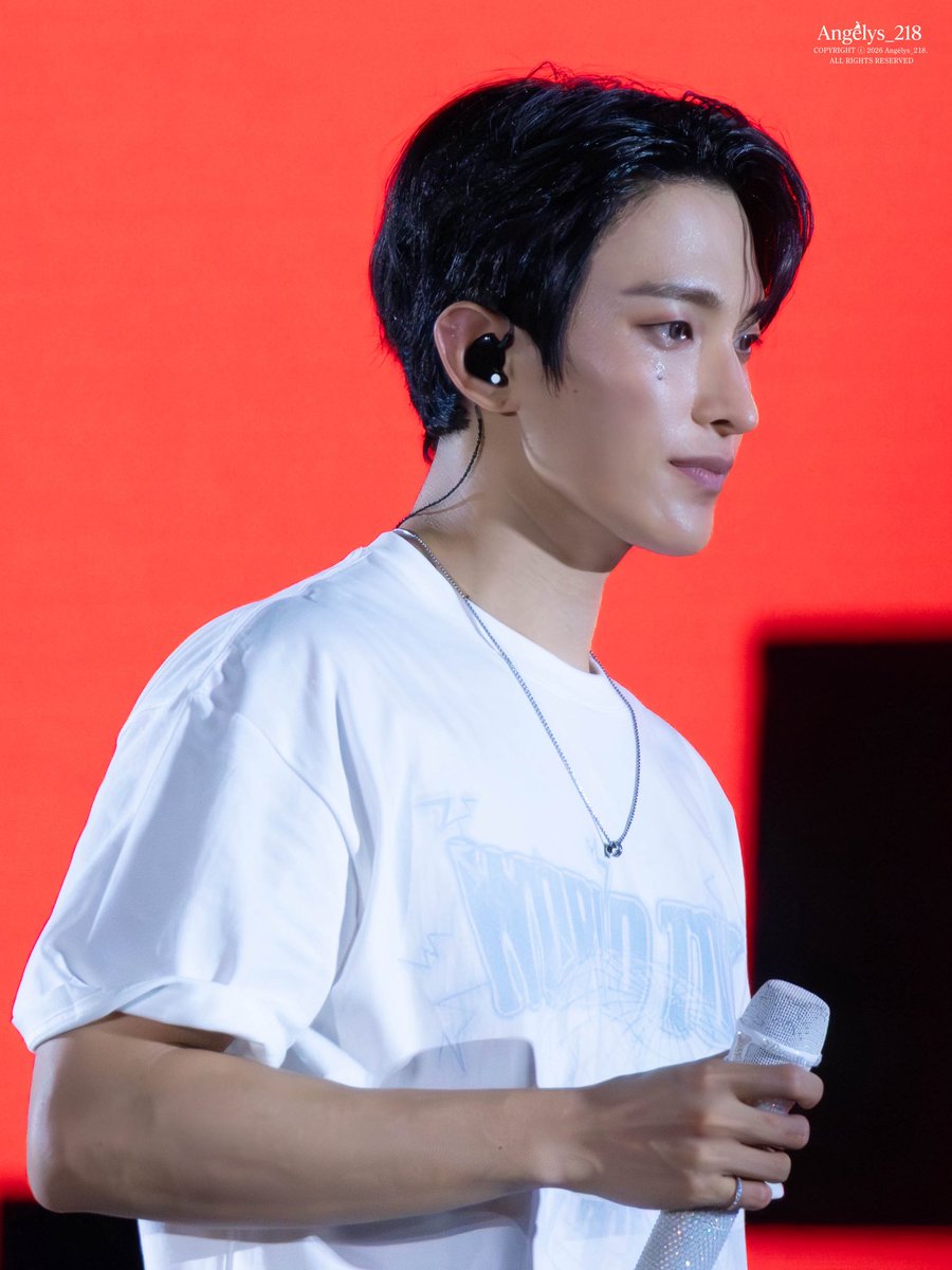 𝐀𝐧𝐠𝐞́𝐥𝐲𝐬_𝟐𝟏𝟖 tweet media