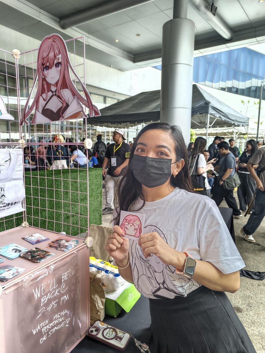 tsukki 🌙🥚 egg vtuber tweet media